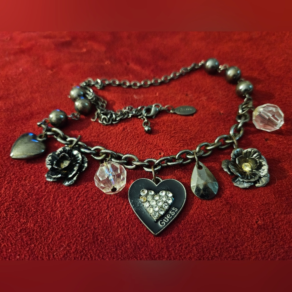 VTG Y2K GUESS Jewelry Gunmetal Multi-Charm Necklace  Approx 20"L